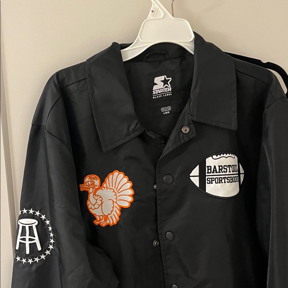 Starter NWT Black Jacket with Barstool Sportsbook and Turkey Patches - Mens L